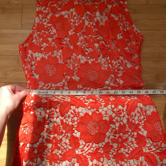 New York & Co crochet lace sheath dress - Picture 7 of 7